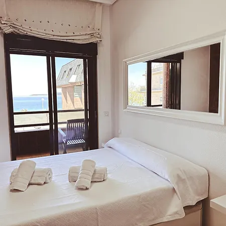 Apartamento Samil Primera Linea De Playa 2n Apartment