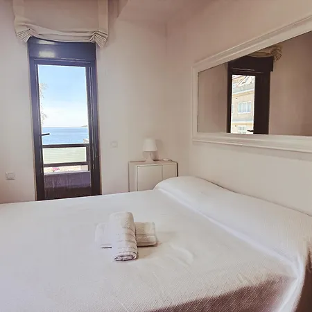 Apartamento Samil Primera Linea De Playa 2n
